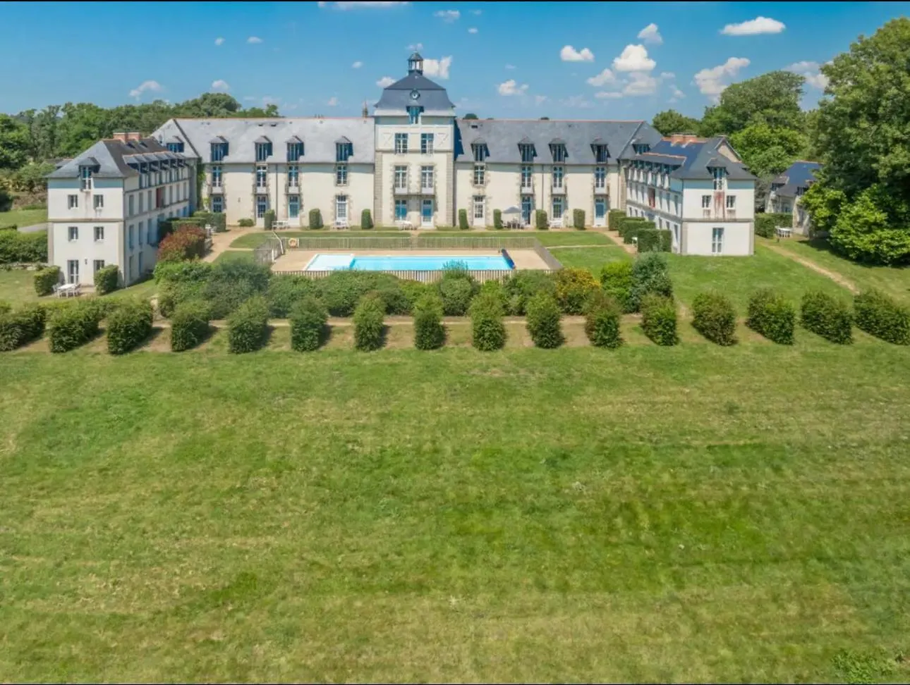 Appartement, Chateau Kergonano Meriadec  0*, Meriadec (Brittany) France